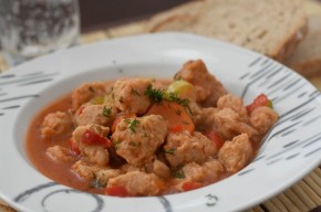 Tocanita de soia si orez cu legume